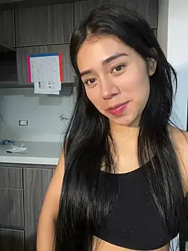 Snapshot of aimi_art1 chatting on March 2025 02:15:01 AM aimi art1 online show from March 2025 02:15:01 AM