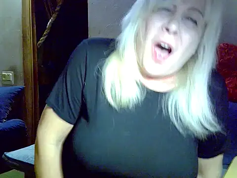 Snapshot of AgoniA7 chatting on May 2026 06:49:01 PM AgoniA7 online show from May 2026 06:49:01 PM
