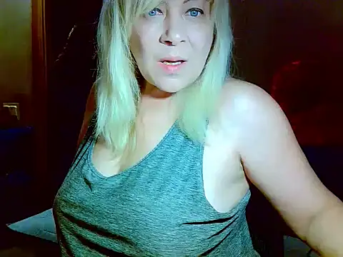 Snapshot of AgoniA7 chatting on May 2026 06:50:01 PM AgoniA7 online show from May 2026 06:50:01 PM