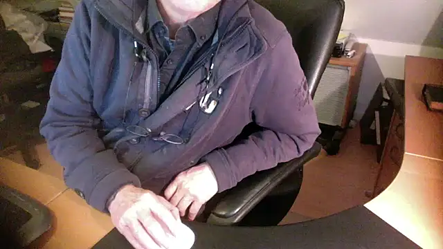 outlaw200 online show from December 2024 03:43:02 PM