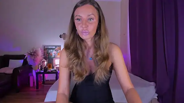 EmmaAbramson online show from May 2026 10:21:02 AM