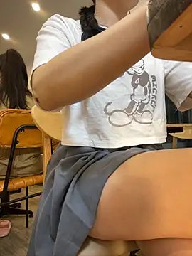 Snapshot of Meilian2021 chatting on September 2025 05:51:02 AM Meilian2021 online show from September 2025 05:51:02 AM