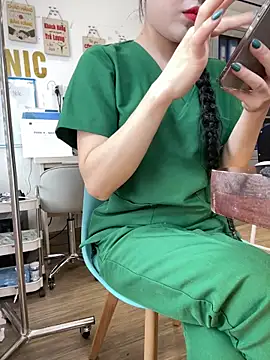 Snapshot of Meilian2021 chatting on December 2025 04:33:02 AM Meilian2021 online show from December 2025 04:33:02 AM