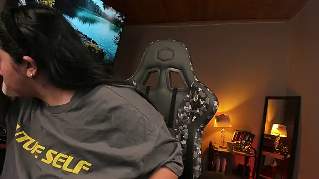 coraline latin online show from March 2025 09:15:01 PM