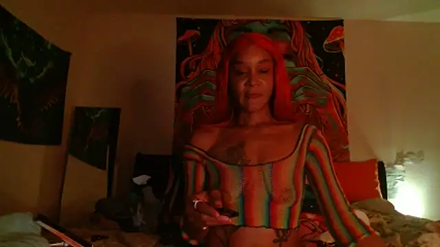 Snapshot of EnticingAaliyah chatting on April 2026 11:02:01 PM EnticingAaliyah online show from April 2026 11:02:01 PM