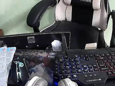 FriskyGender online show from October 2025 11:20:02 AM