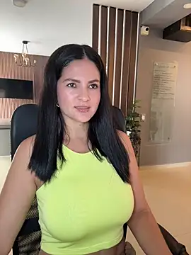Carolina Novoa online show from May 2026 06:26:04 PM