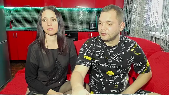 Snapshot of sladkayapara2019 chatting on March 2025 06:27:01 AM sladkayapara2019 online show from March 2025 06:27:01 AM