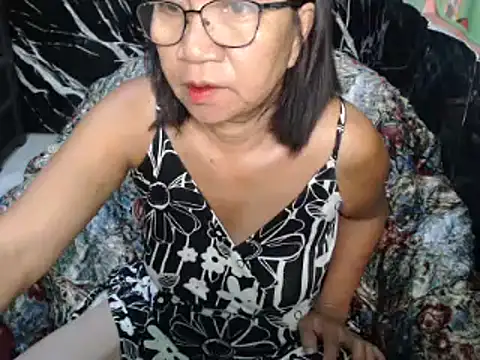 ASIANDOLLY4U online show from May 2026 10:37:01 PM