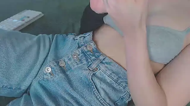 Kiradoll27 online show from January 2025 09:48:01 AM