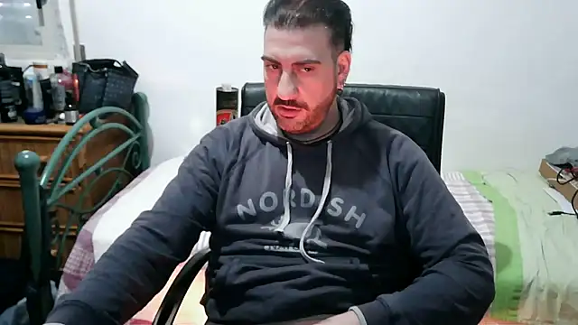 Snapshot of Italian_dark_desire chatting on March 2026 02:43:01 PM Italian dark desire online show from March 2026 02:43:01 PM