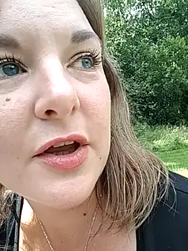 SwedishJennifer online show from July 2026 11:39:02 AM