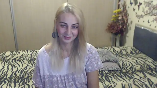 MirabelaSweet online show from July 2026 02:26:02 PM