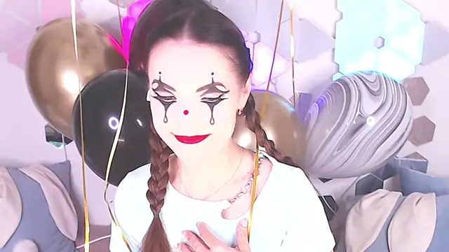 LexiKiss online show from September 2025 07:41:01 AM