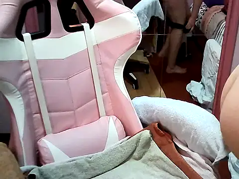 Snapshot of SexyAmanda32 chatting on February 2025 12:11:02 PM SexyAmanda32 online show from February 2025 12:11:02 PM