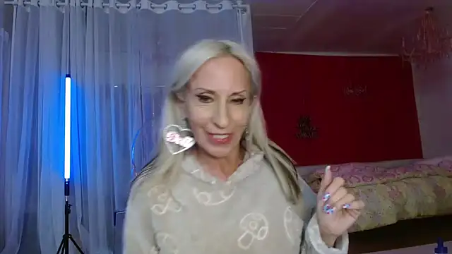 Snapshot of Sweet-Ginger chatting on January 2025 11:02:01 PM Sweet-Ginger online show from January 2025 11:02:01 PM