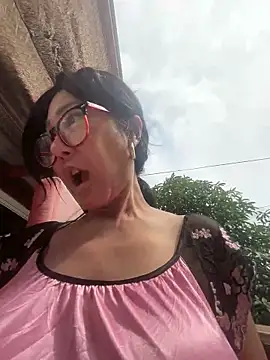 Snapshot of sweetieme chatting on February 2025 06:16:02 AM sweetieme online show from February 2025 06:16:02 AM