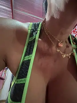 Snapshot of sweetieme chatting on February 2026 10:48:01 AM sweetieme online show from February 2026 10:48:01 AM