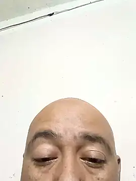 GeorgeVergaGrues online show from December 2024 02:41:02 AM