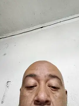 GeorgeVergaGrues online show from October 2025 02:45:01 AM