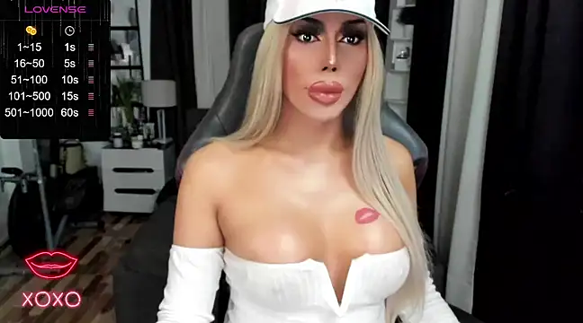 Forever MissCandace online show from December 2024 06:58:01 AM