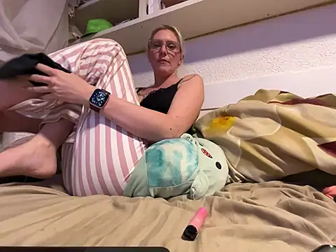 didi-diamond online show from December 2024 07:32:02 PM