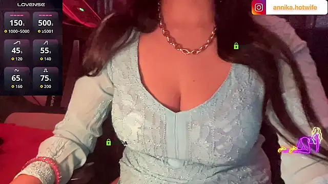 Snapshot of GoddessRaani chatting on January 2026 04:38:01 AM GoddessRaani online show from January 2026 04:38:01 AM