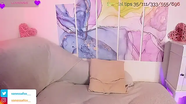 Snapshot of VanessaFox__ chatting on February 2025 02:33:02 PM VanessaFox online show from February 2025 02:33:02 PM