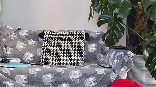 bestofdoseswirls online show from March 2026 03:51:01 PM