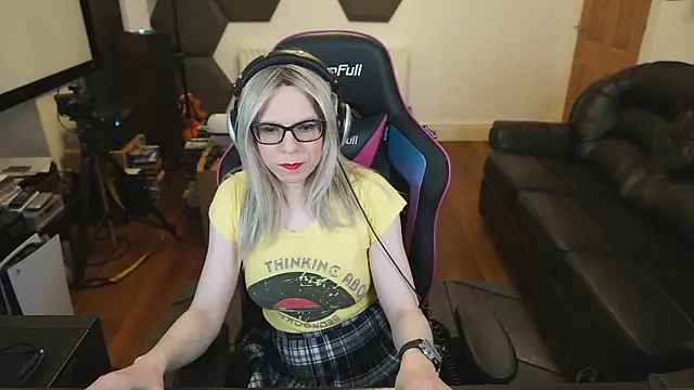 Snapshot of KelseyCobalt chatting on February 2025 09:25:01 PM KelseyCobalt online show from February 2025 09:25:01 PM