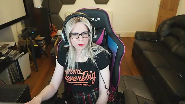 Snapshot of KelseyCobalt chatting on February 2025 09:25:02 PM KelseyCobalt online show from February 2025 09:25:02 PM