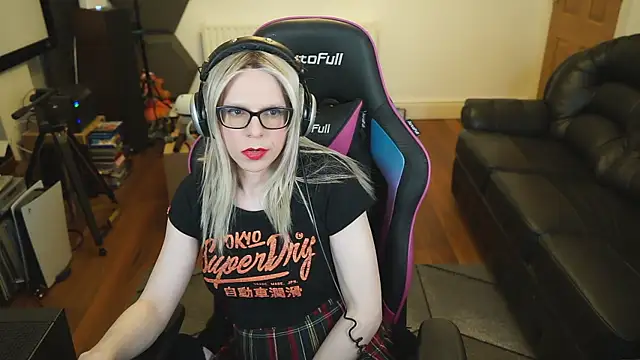 Snapshot of KelseyCobalt chatting on February 2025 09:35:02 PM KelseyCobalt online show from February 2025 09:35:02 PM