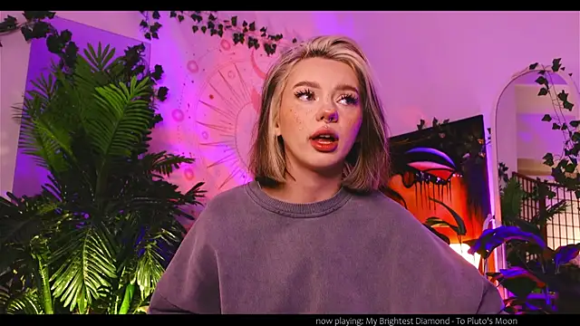 KristaBrooks online show from December 2024 02:17:02 PM