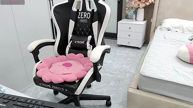 Hanako love online show from March 2026 03:59:01 PM