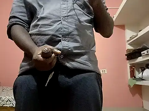 Snapshot of Aneesh007m chatting on November 2025 06:20:02 PM Aneesh007m online show from November 2025 06:20:02 PM