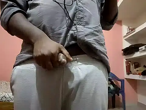 Snapshot of Aneesh007m chatting on January 2026 06:02:02 PM Aneesh007m online show from January 2026 06:02:02 PM