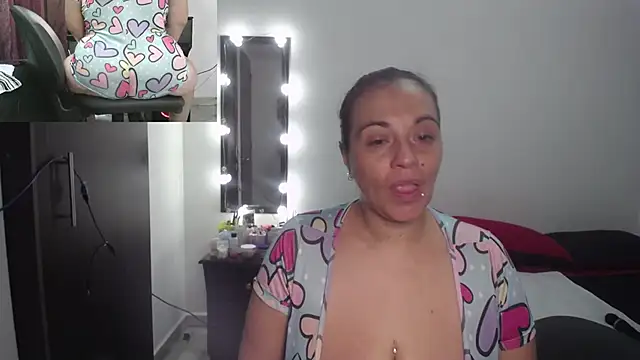 Snapshot of zoe_hotxxx chatting on February 2025 02:09:02 PM zoe hotxxx online show from February 2025 02:09:02 PM