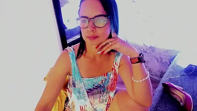 BrianaGarner online show from December 2024 12:25:02 PM