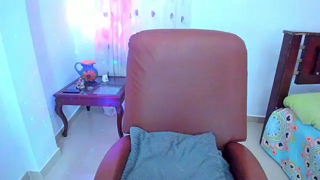 BrianaGarner online show from December 2025 04:51:02 AM