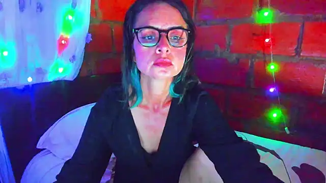 BrianaGarner online show from May 2026 10:22:02 AM