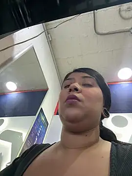 emilyjohanson online show from January 2025 03:29:01 PM