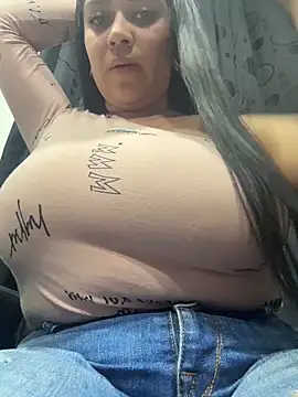 emilyjohanson online show from May 2026 11:25:02 PM