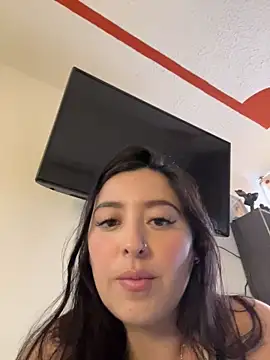 Sofhi corolinne31 online show from April 2026 10:44:01 PM