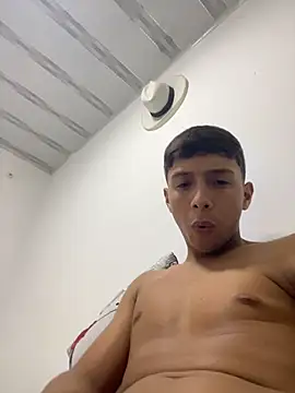 Thiagoo Frost online show from November 2025 05:39:01 AM