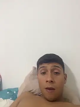 Thiagoo Frost online show from November 2025 08:51:01 PM