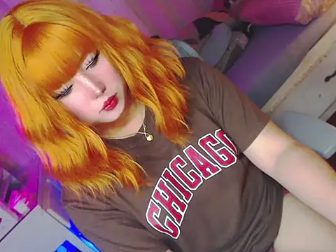 HOTnWILDalice online show from April 2026 07:30:02 AM