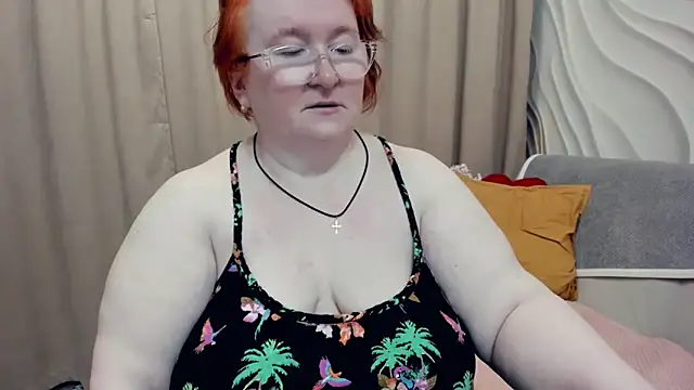 leiamillersonn online show from May 2026 07:34:02 PM