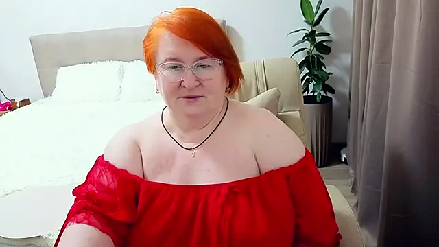 leiamillersonn online show from July 2026 07:51:02 PM