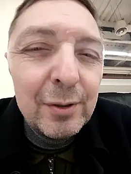 Snapshot of Pokaz2020 chatting on December 2025 02:33:01 PM Pokaz2020 online show from December 2025 02:33:01 PM