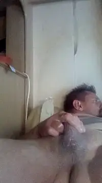 Snapshot of Skody31 chatting on December 2024 10:22:01 PM Skody31 online show from December 2024 10:22:01 PM